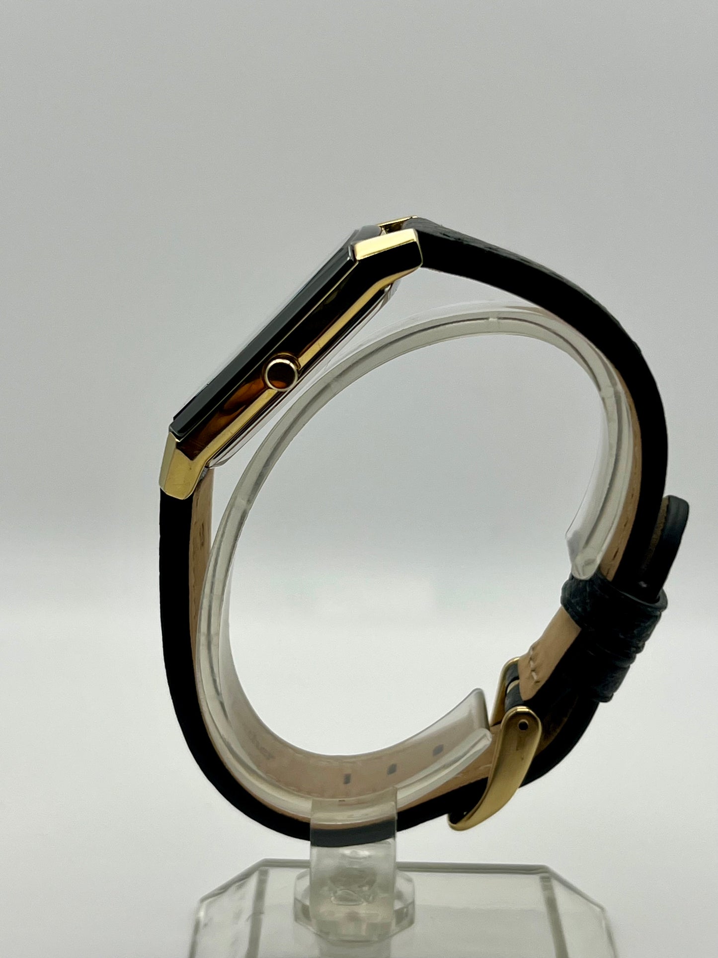 Citizen Eco-drive E111-S049393