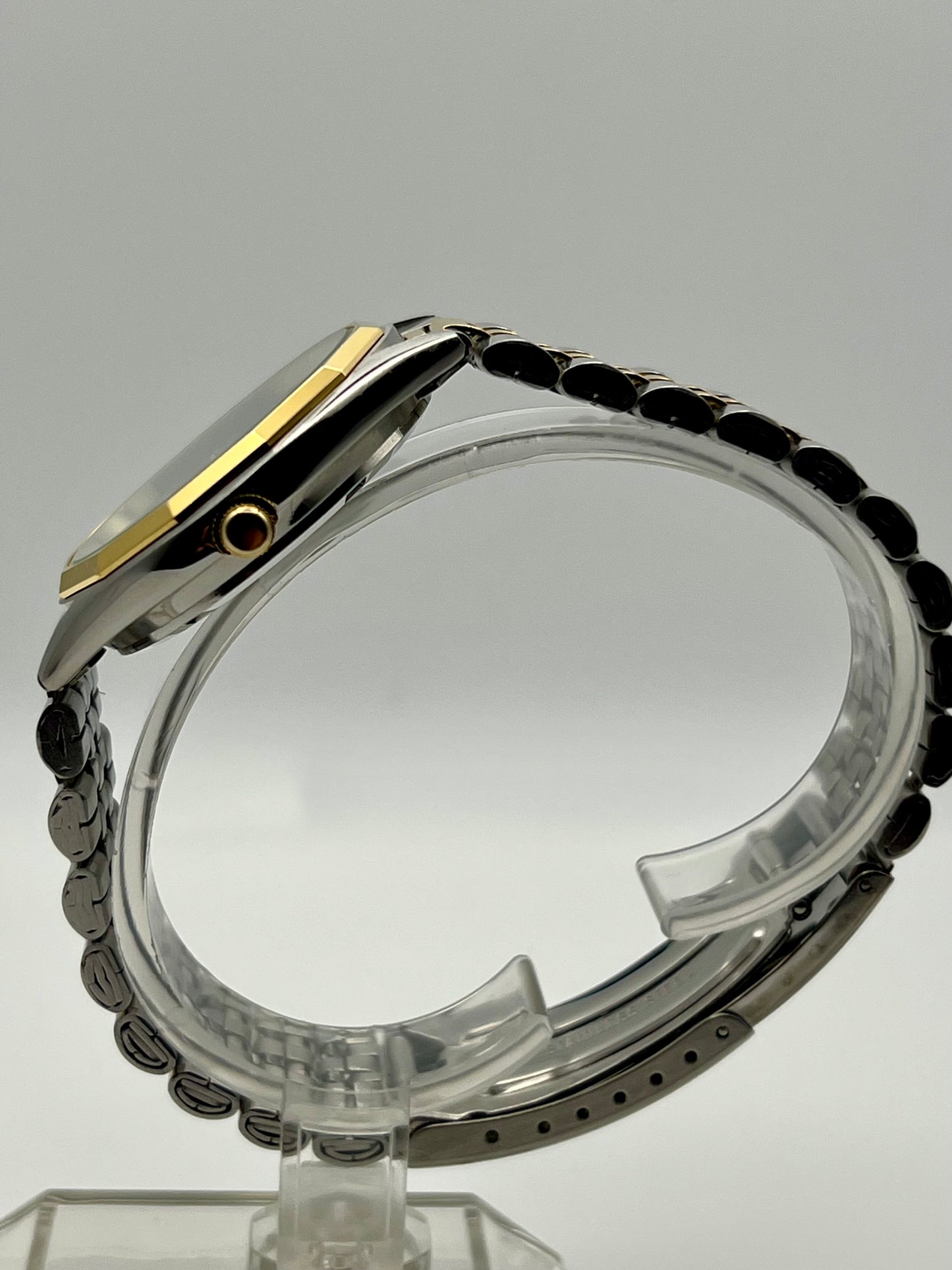 Citizen CQ President 6100-S17276 Quartz