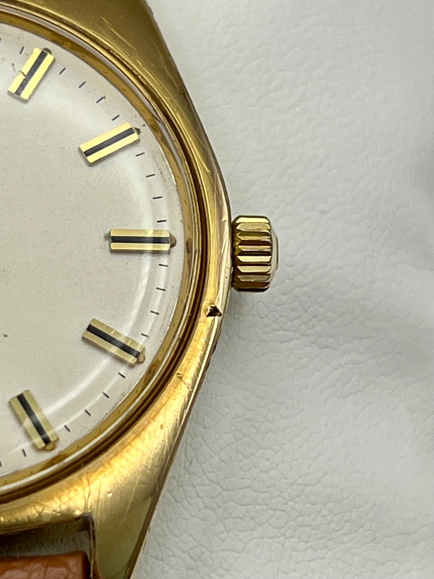 Omega Genève Cal 601 Ref. 135.041