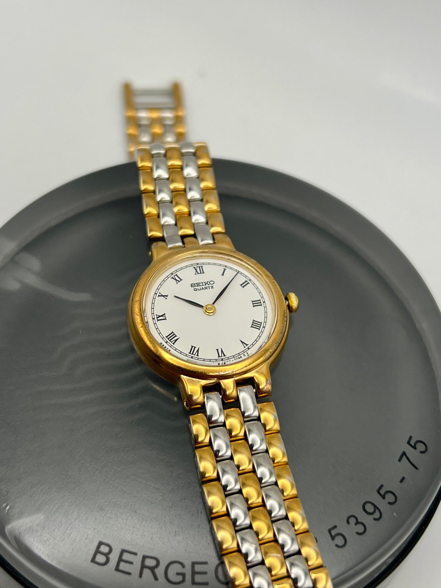 Women’s 1998 Seiko 1N00-0G90 Quartz 2-Tone