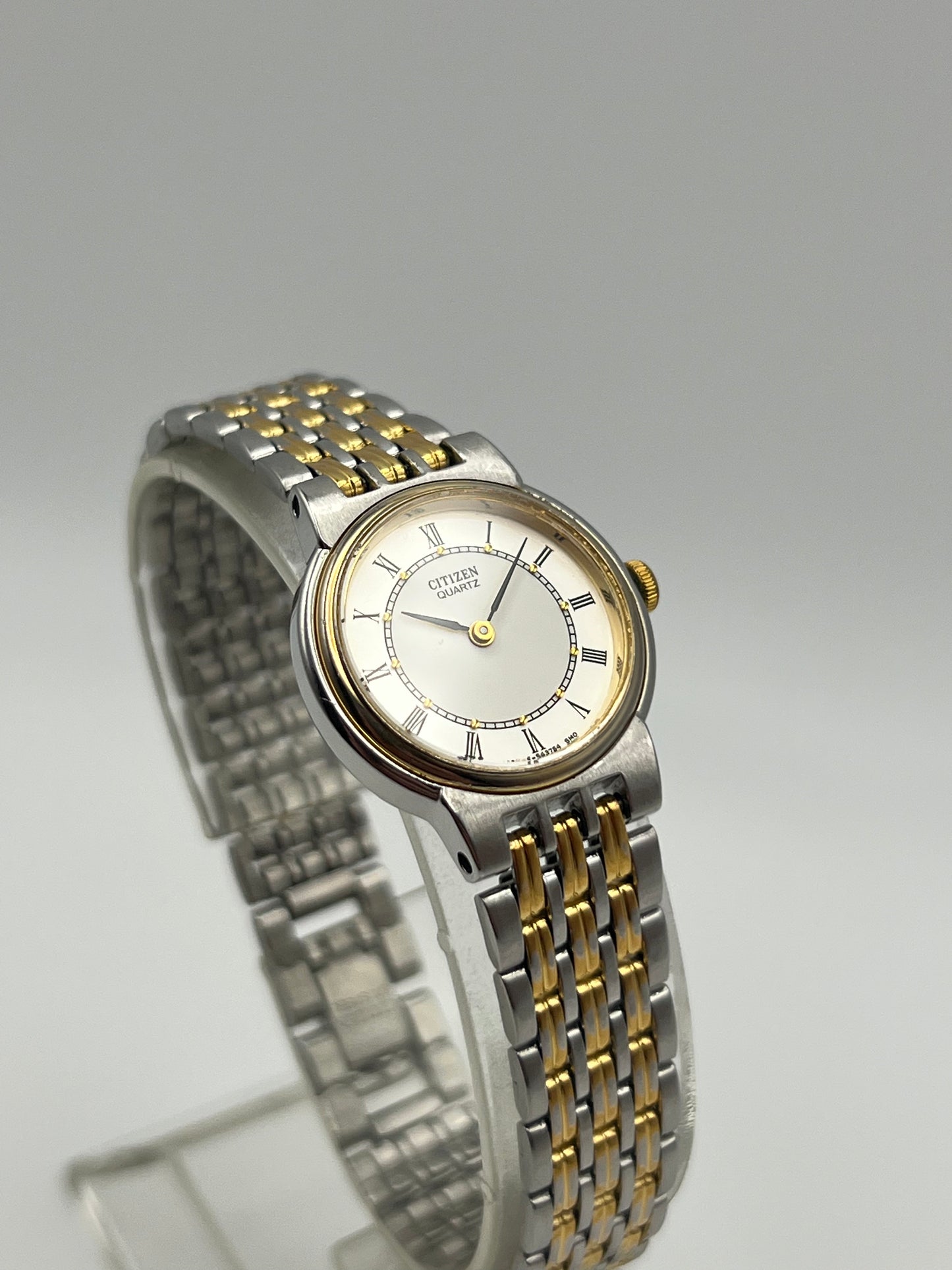 Women’s 1994 Citizen 3220-S13271 Quartz 2-Tone
