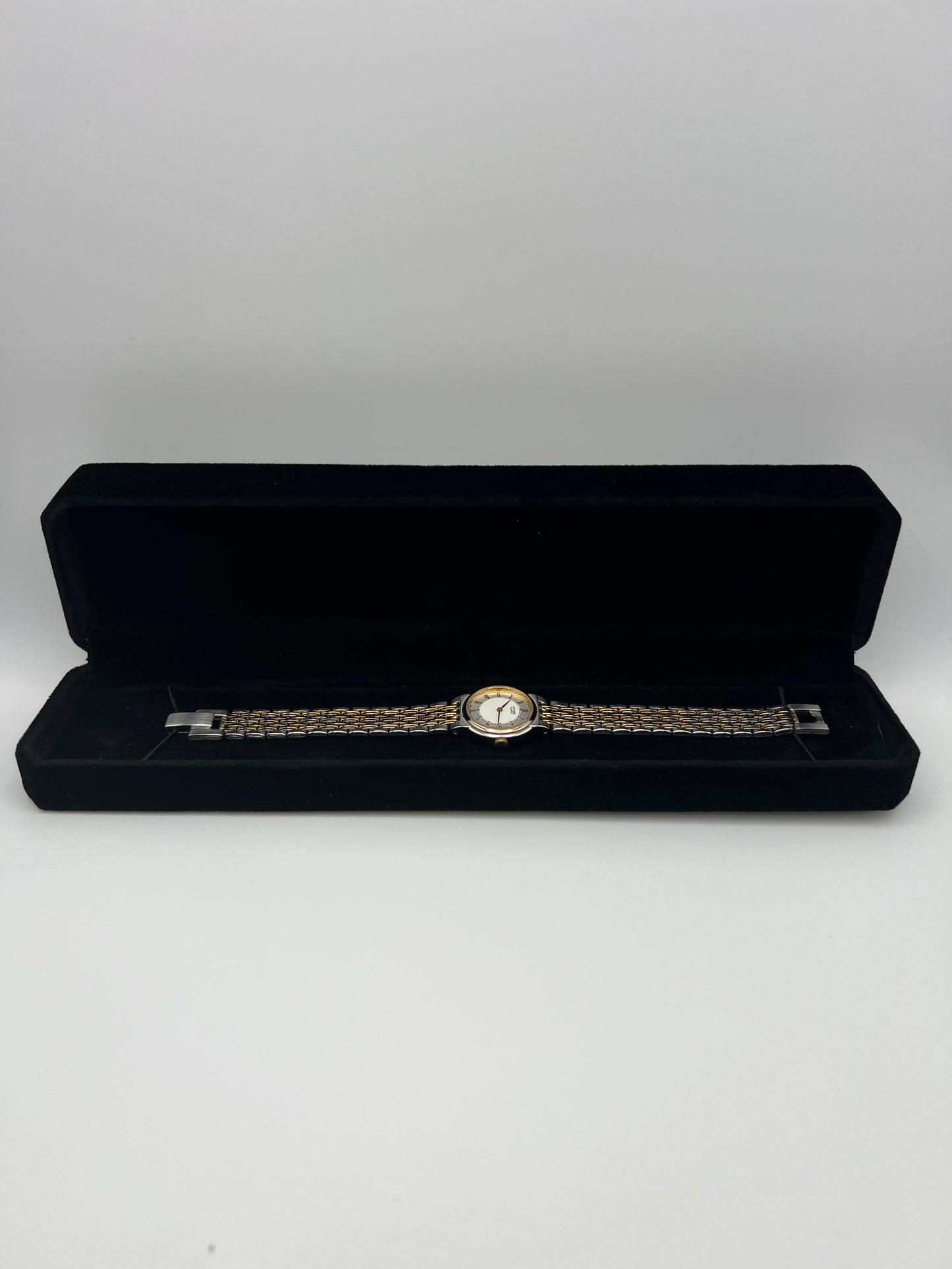 Women’s 1994 Citizen 3220-S13271 Quartz 2-Tone
