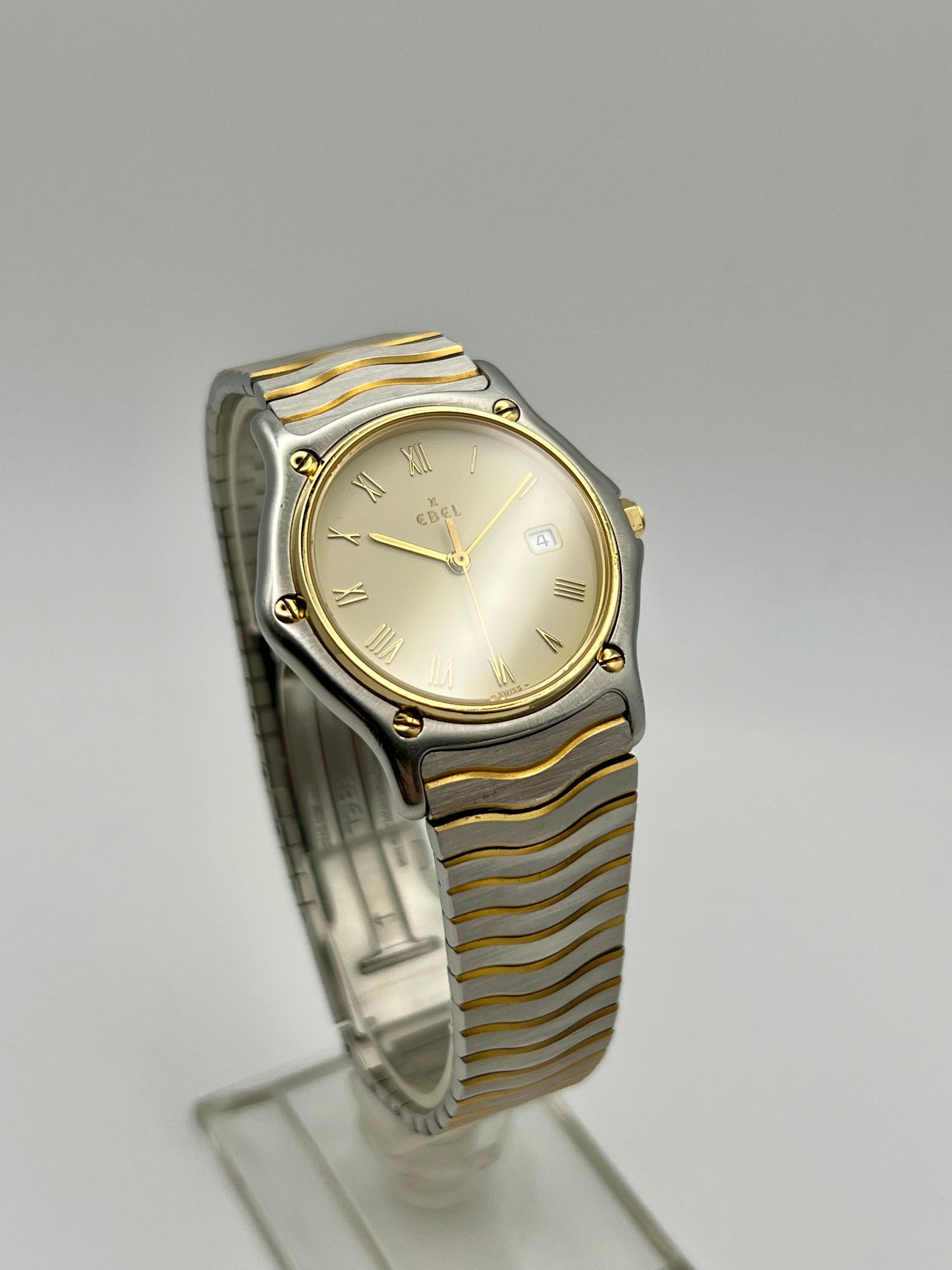 Ebel Sports Wave 18K Gold Classic Ref. 183909