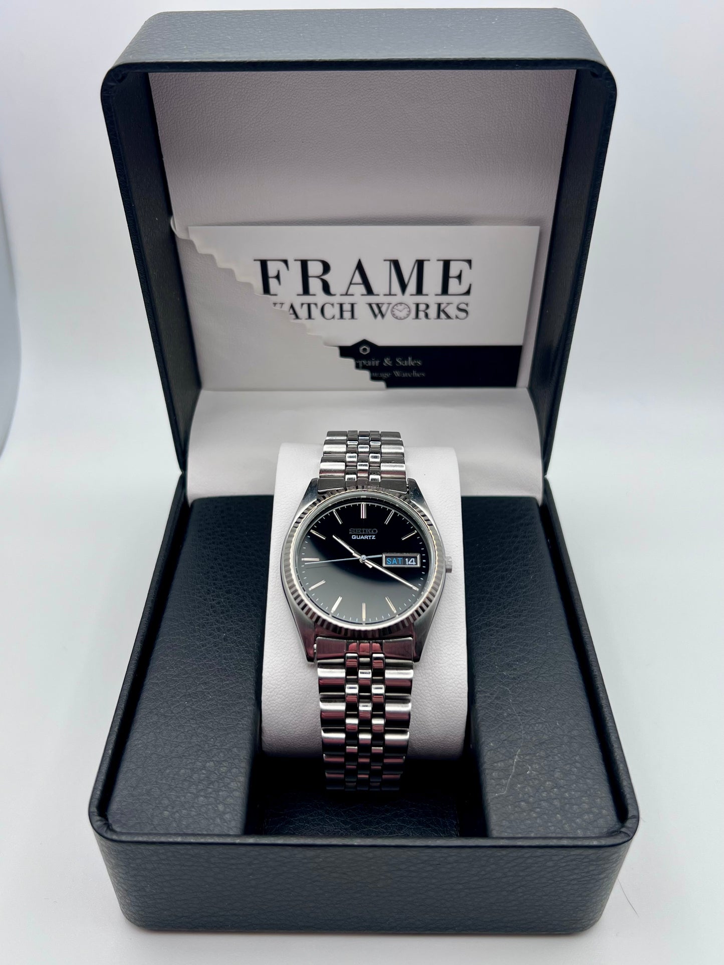 1994 Seiko 7N43-8A40 Quartz Black Dial