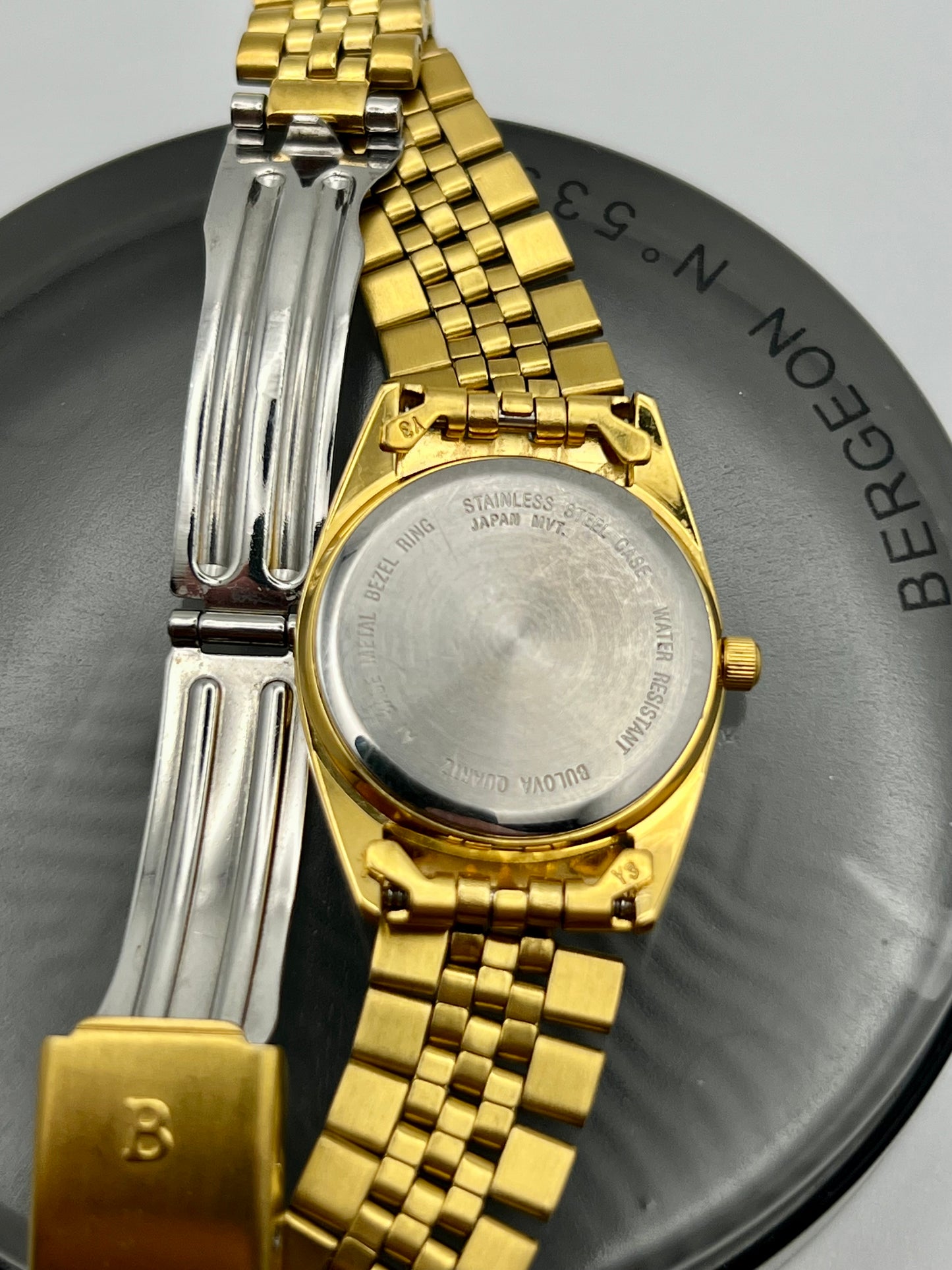 2001 Ladies Bulova Gold Tone Presidential