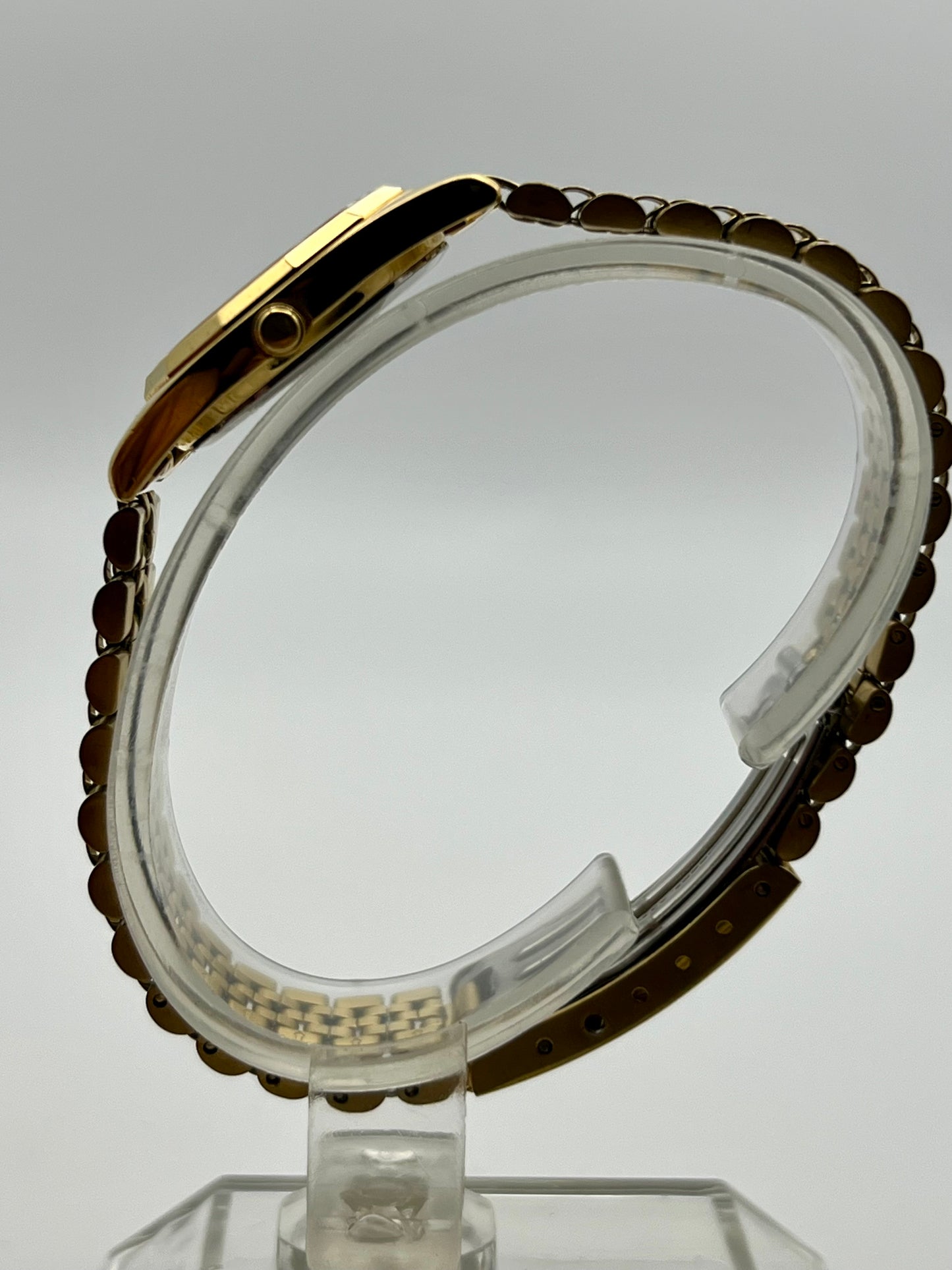 2001 Ladies Bulova Gold Tone Presidential