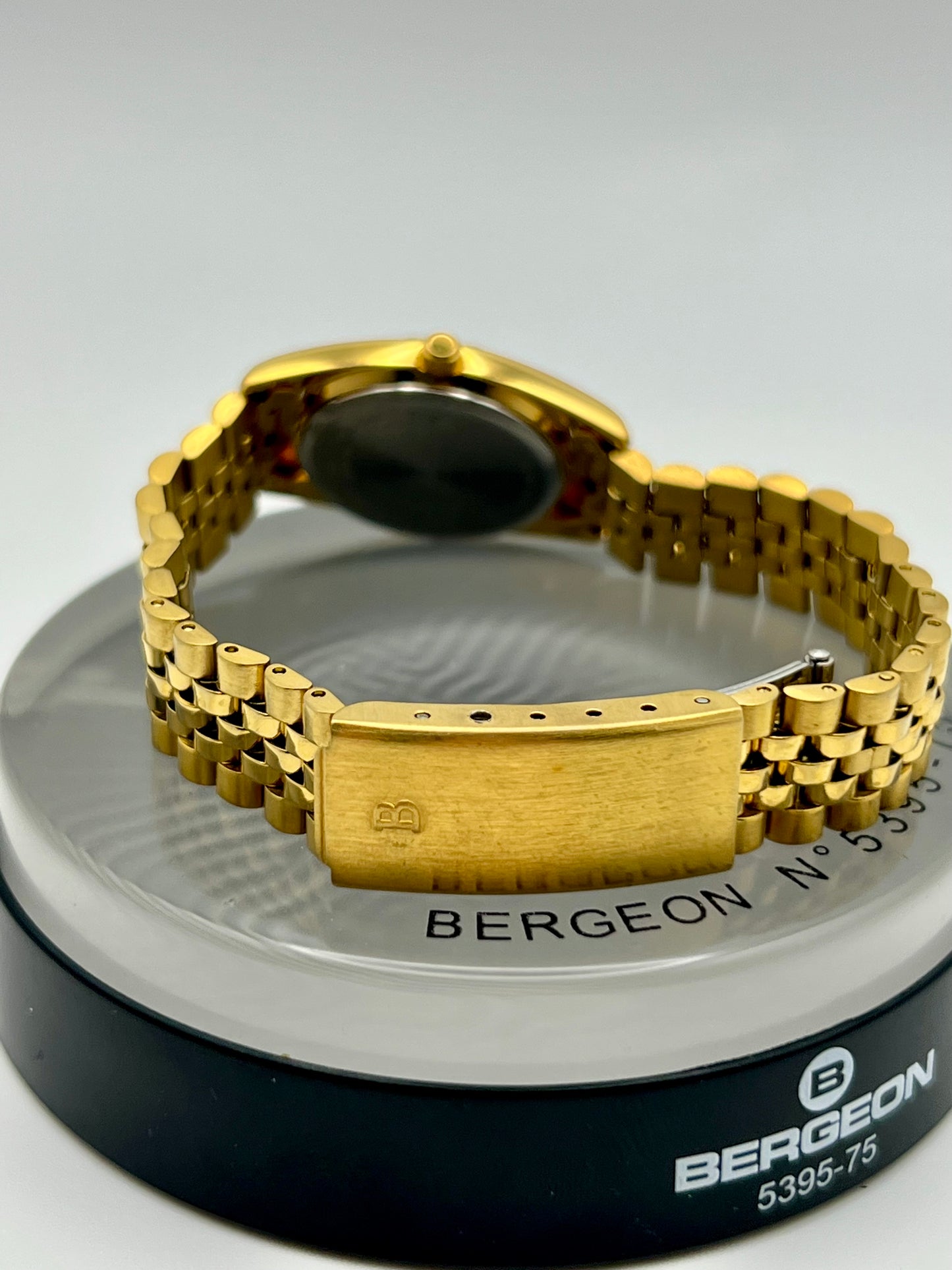 2001 Ladies Bulova Gold Tone Presidential