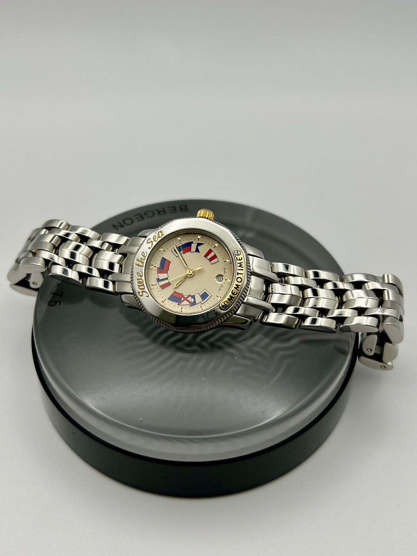 Women’s 1993 Corum Memotime 101/9347