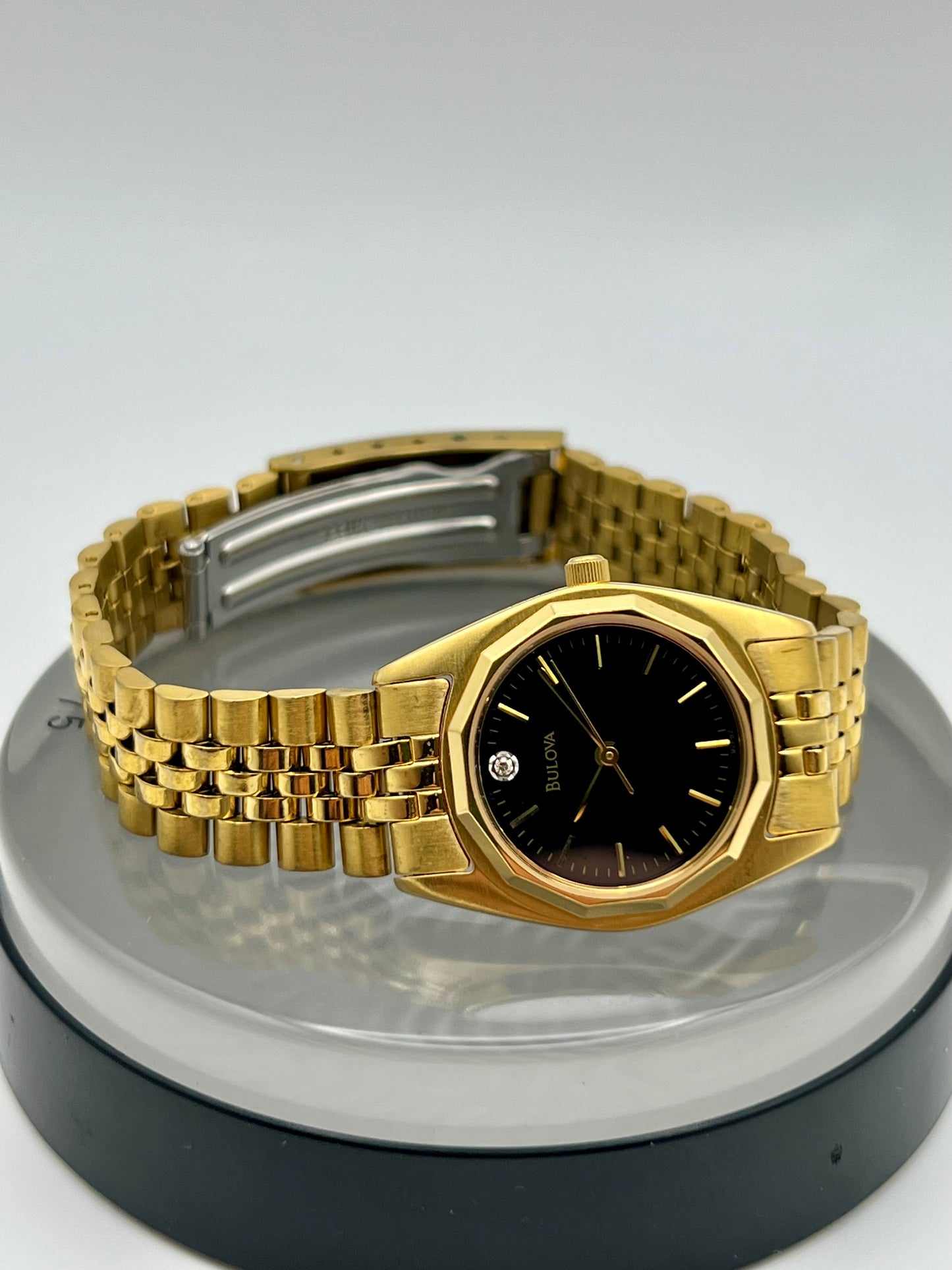 2001 Ladies Bulova Gold Tone Presidential