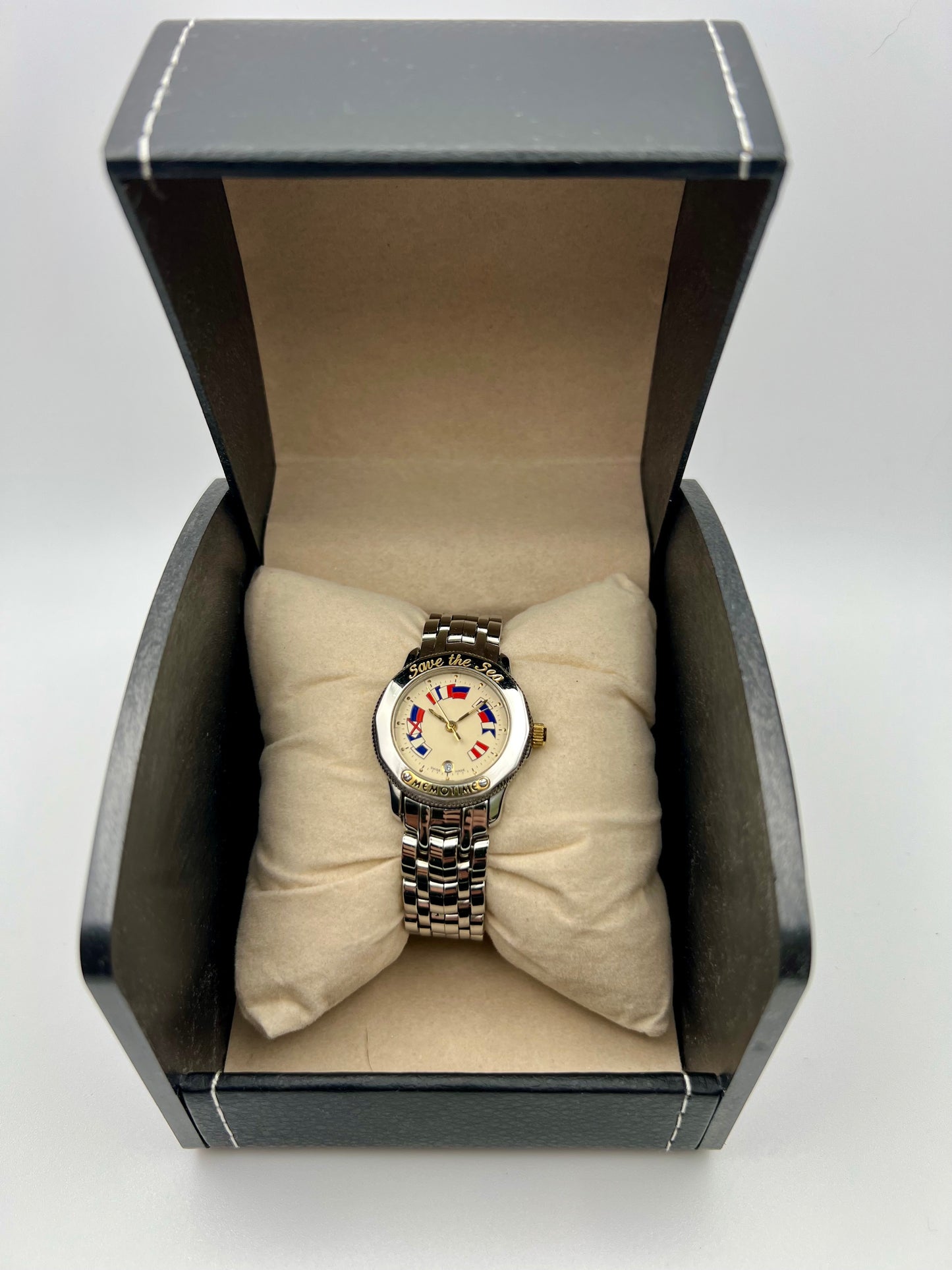 Women’s 1993 Corum Memotime 101/9347