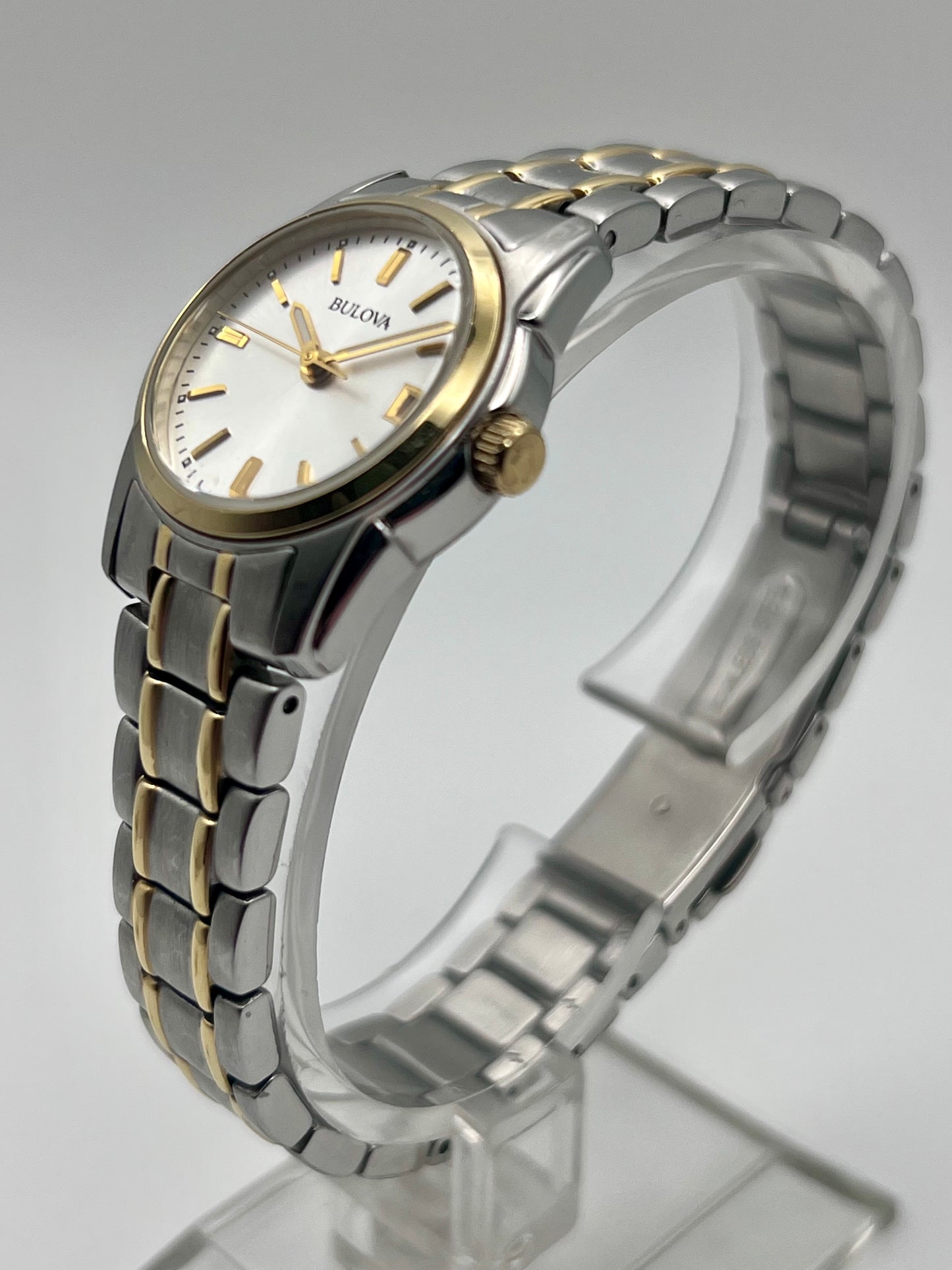 2014 Bulova Women’s 98M105