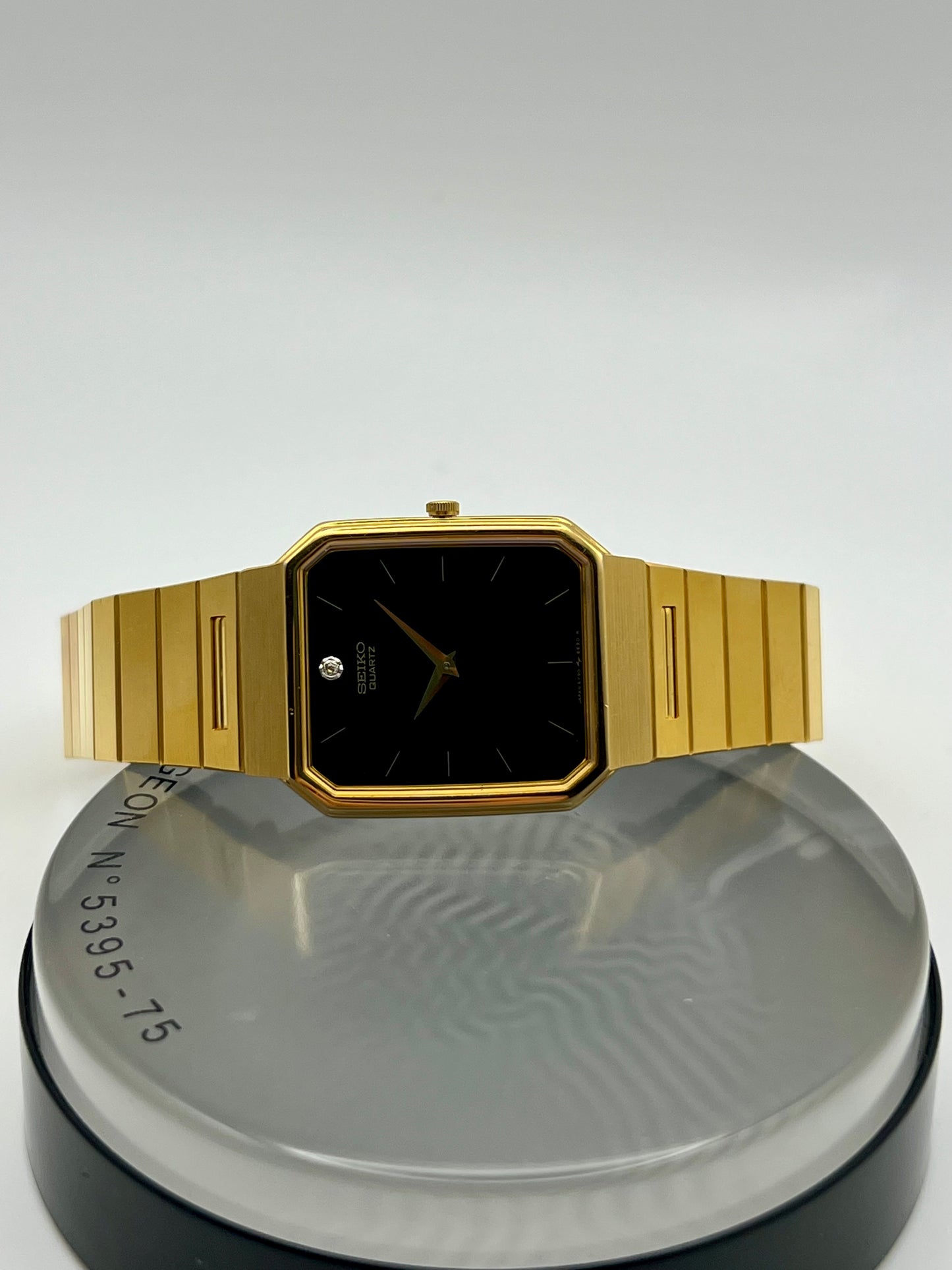 1990 Seiko 5Y30-5B89 Gold Tone