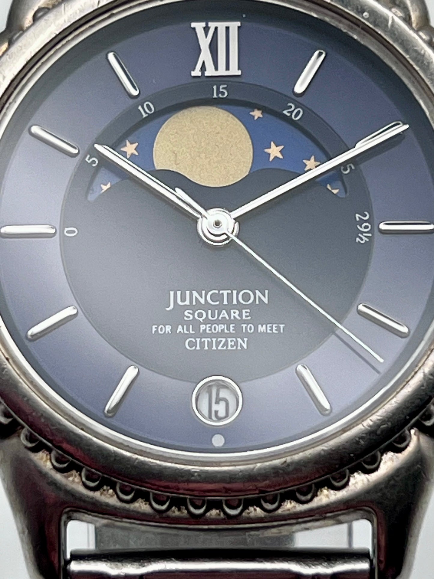 1993 Citizen Junction Square Moon Phase 6185-K04905 Quartz - Very Rare