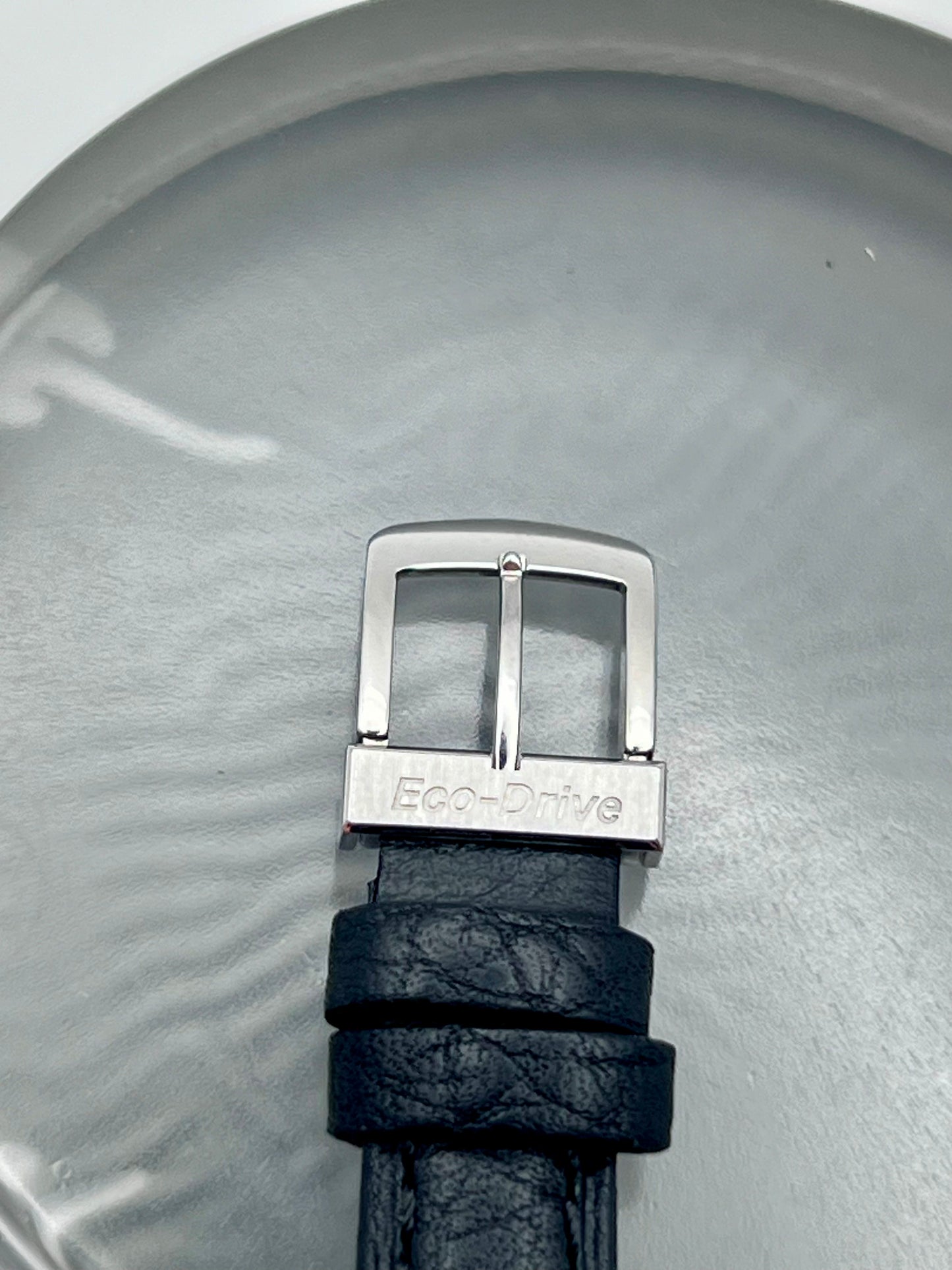 2011 Womens Mother of Pearl Citizen Eco-Drive B023-S000220