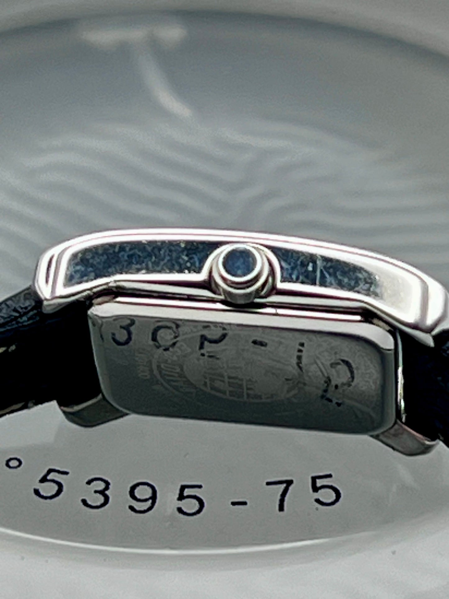 2011 Womens Mother of Pearl Citizen Eco-Drive B023-S000220