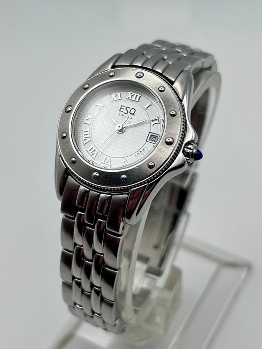 1998 Womens ESQ Movado Quest E5051