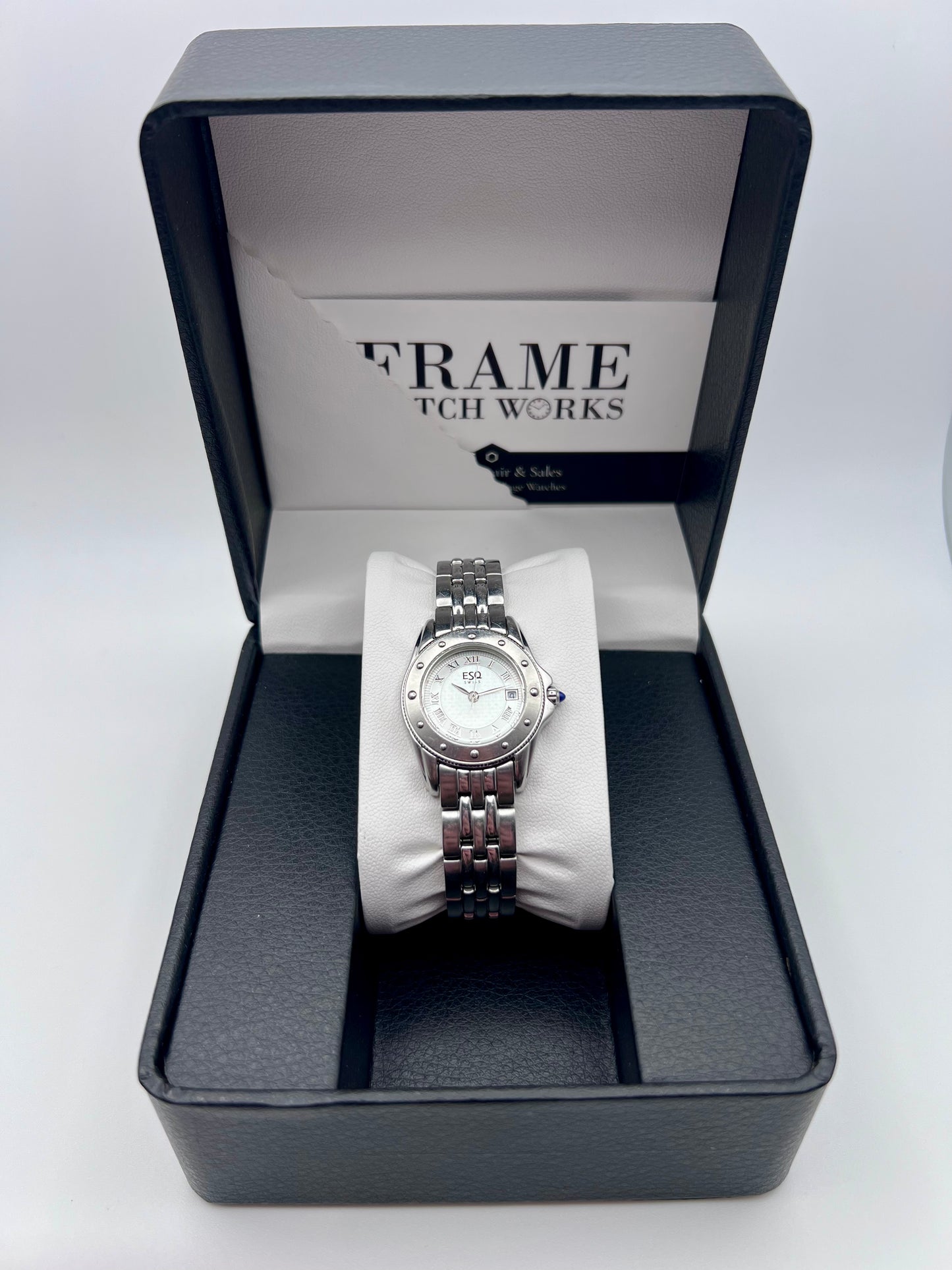 1998 Womens ESQ Movado Quest E5051