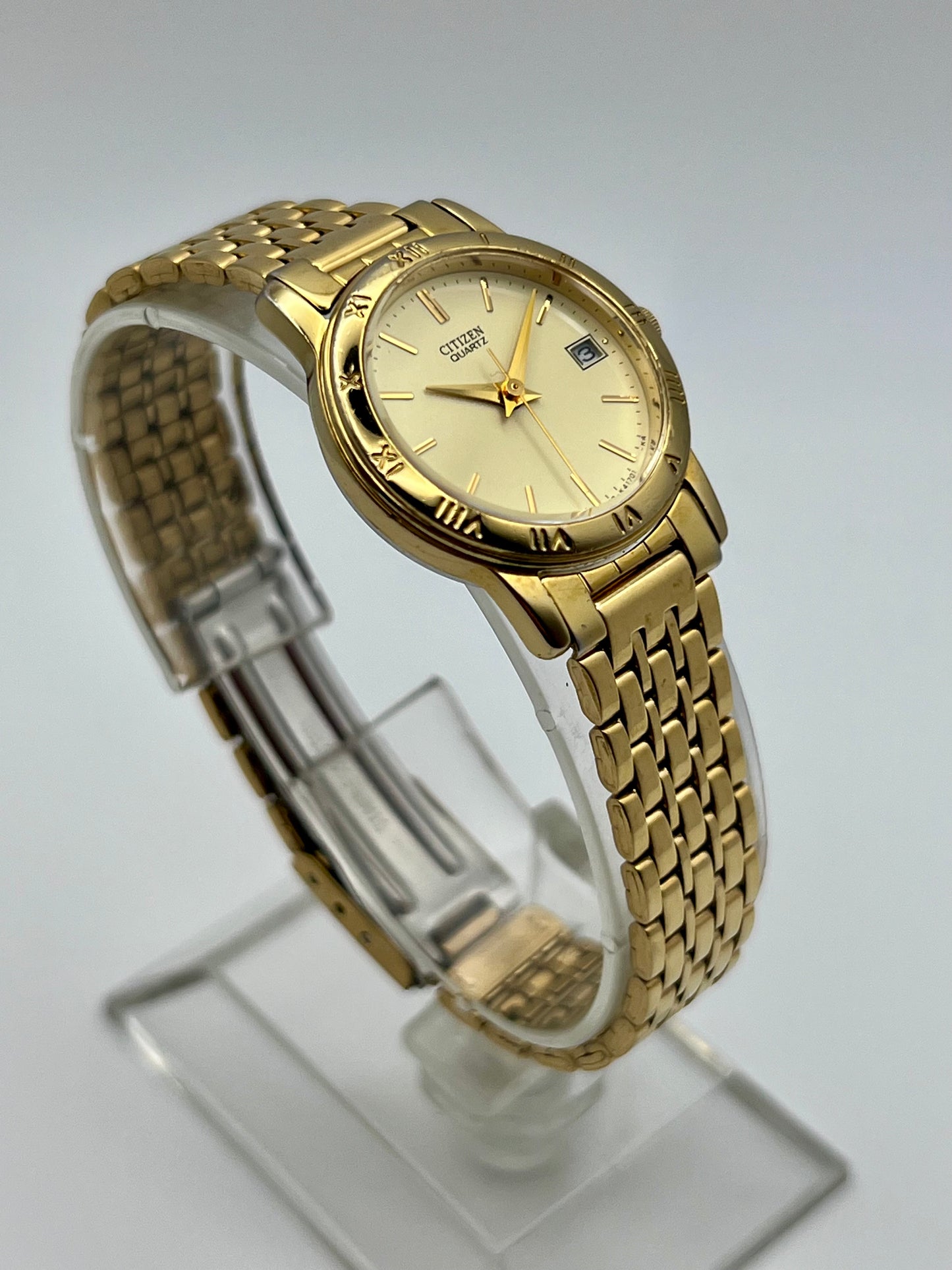 2002 Womens Citizen 1012-K13131 Gold Tone