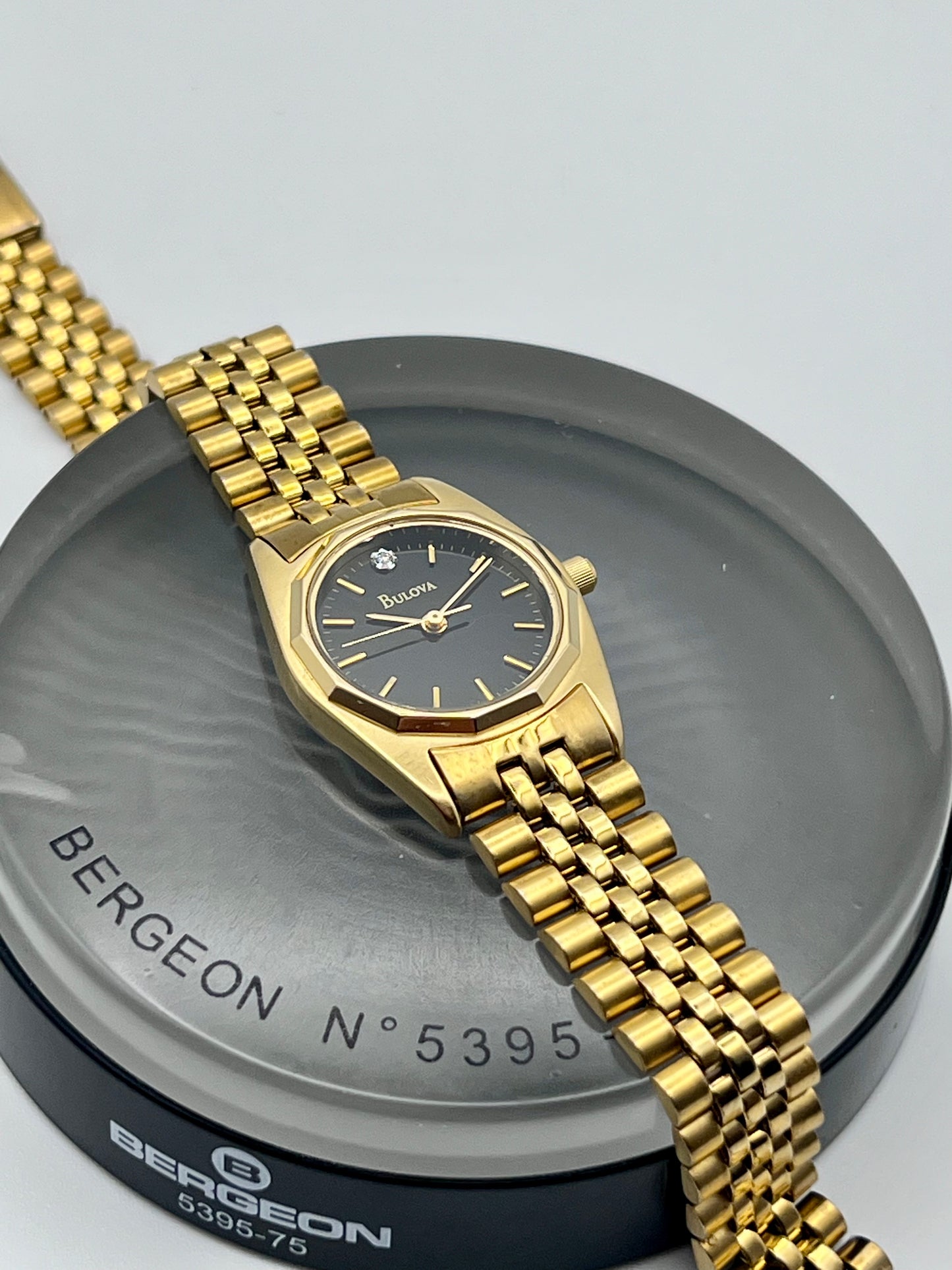 1994 Womens Bulova Gold Tone Presidential