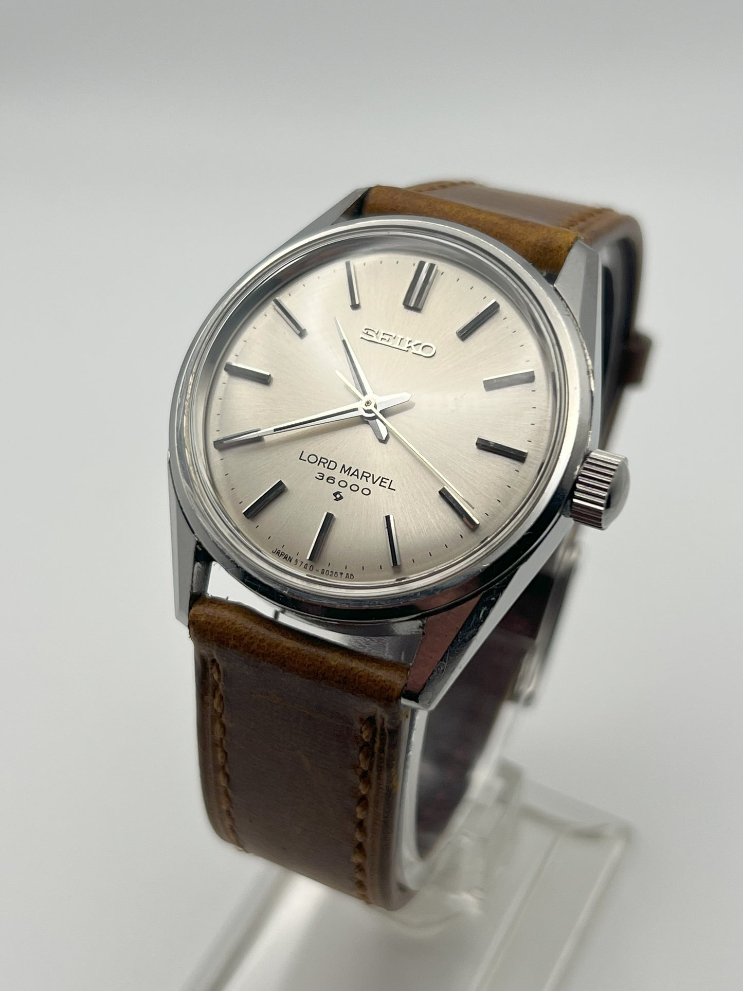 Seiko 5740-8000 Lord Marvel 36000