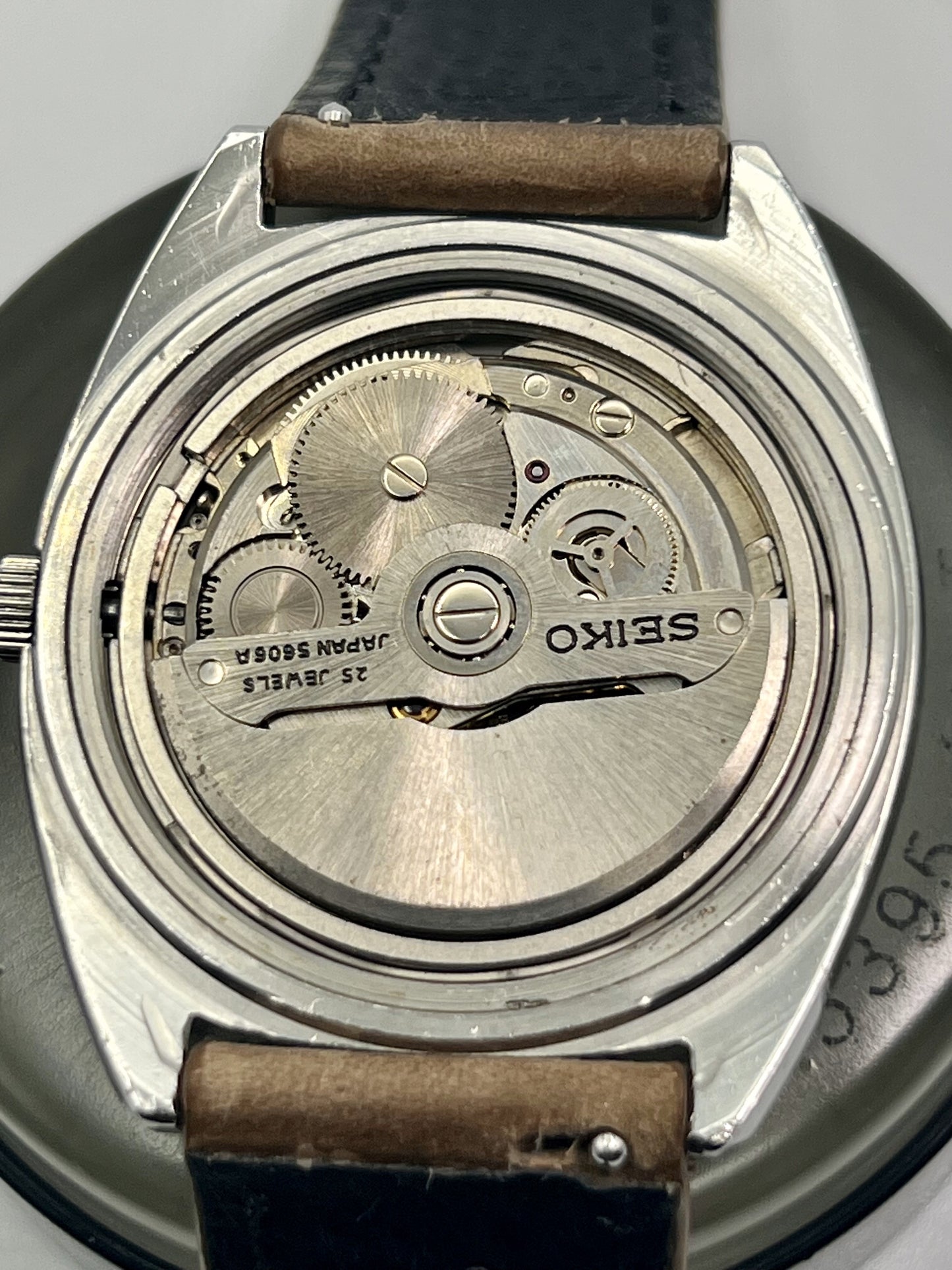 Seiko Lord Matic 5606-7230