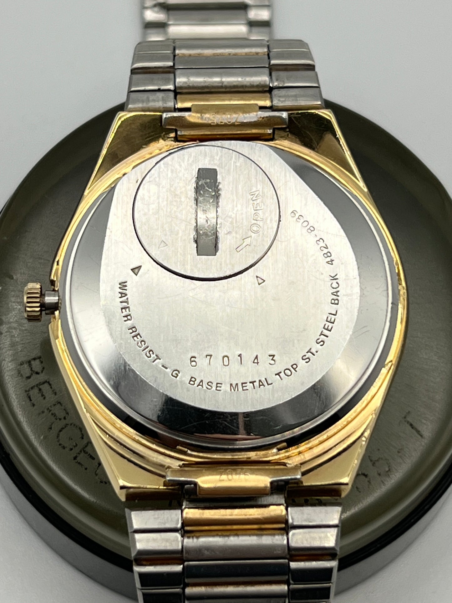 Seiko SQ 3003 (Model 4823-8039)