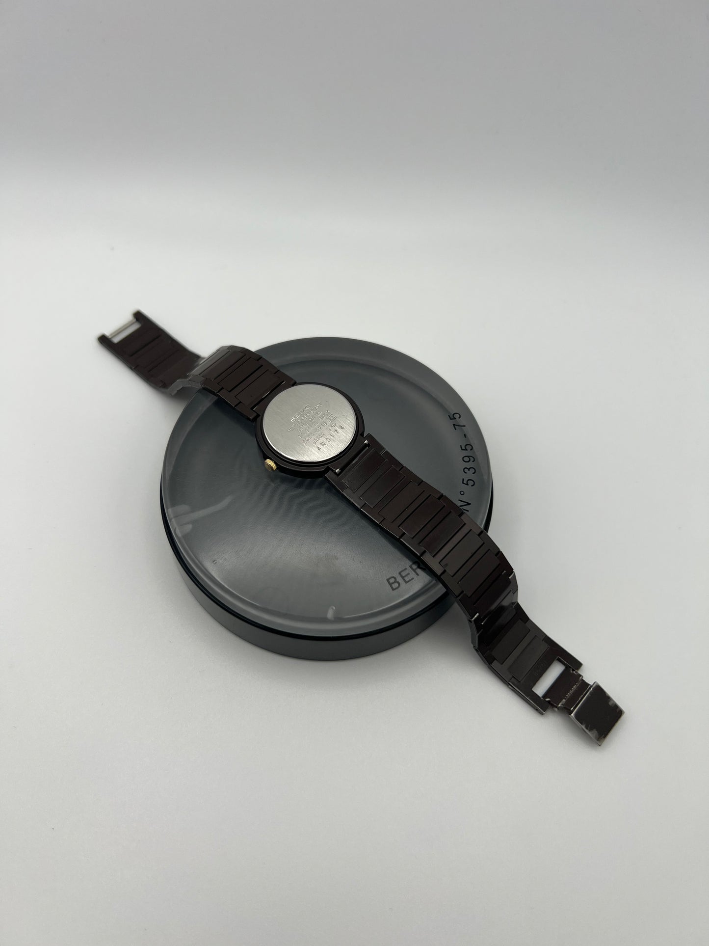 Ladies Seiko 2C20-026B Quartz Brown
